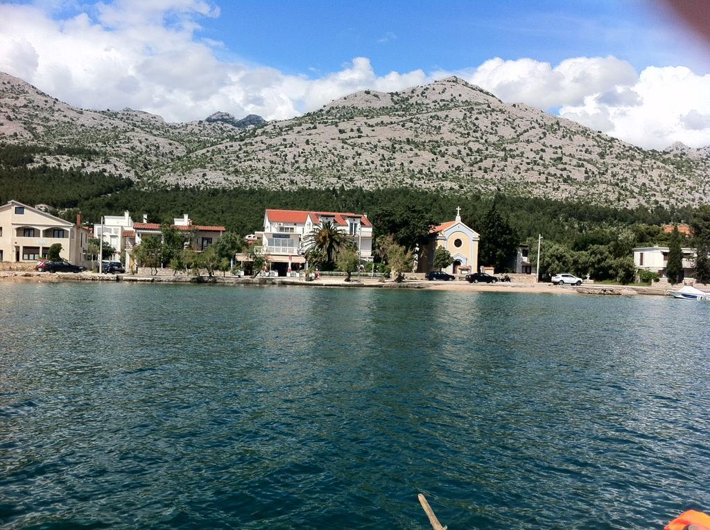 Apartments Dalmacija Starigrad Paklenica Exterior photo